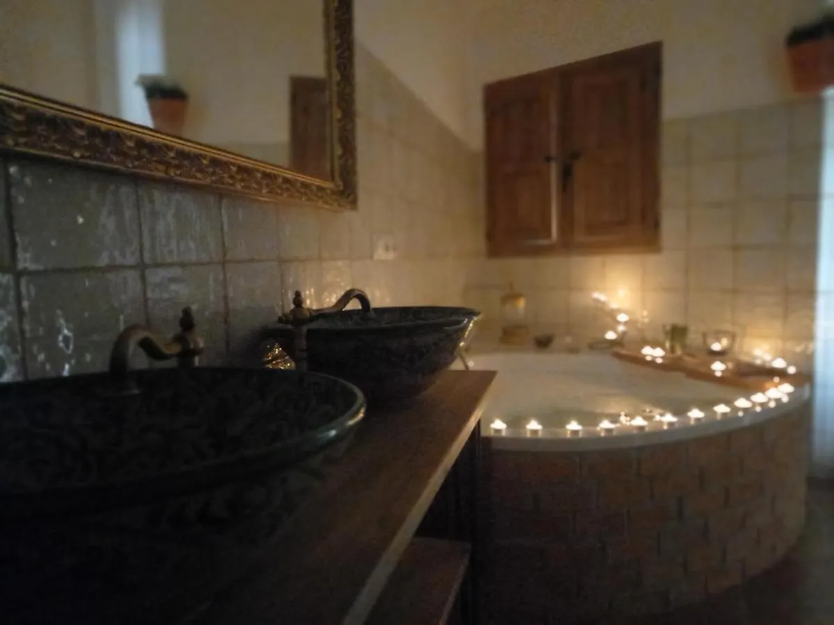 Cueva De Manuela Villa Guadix